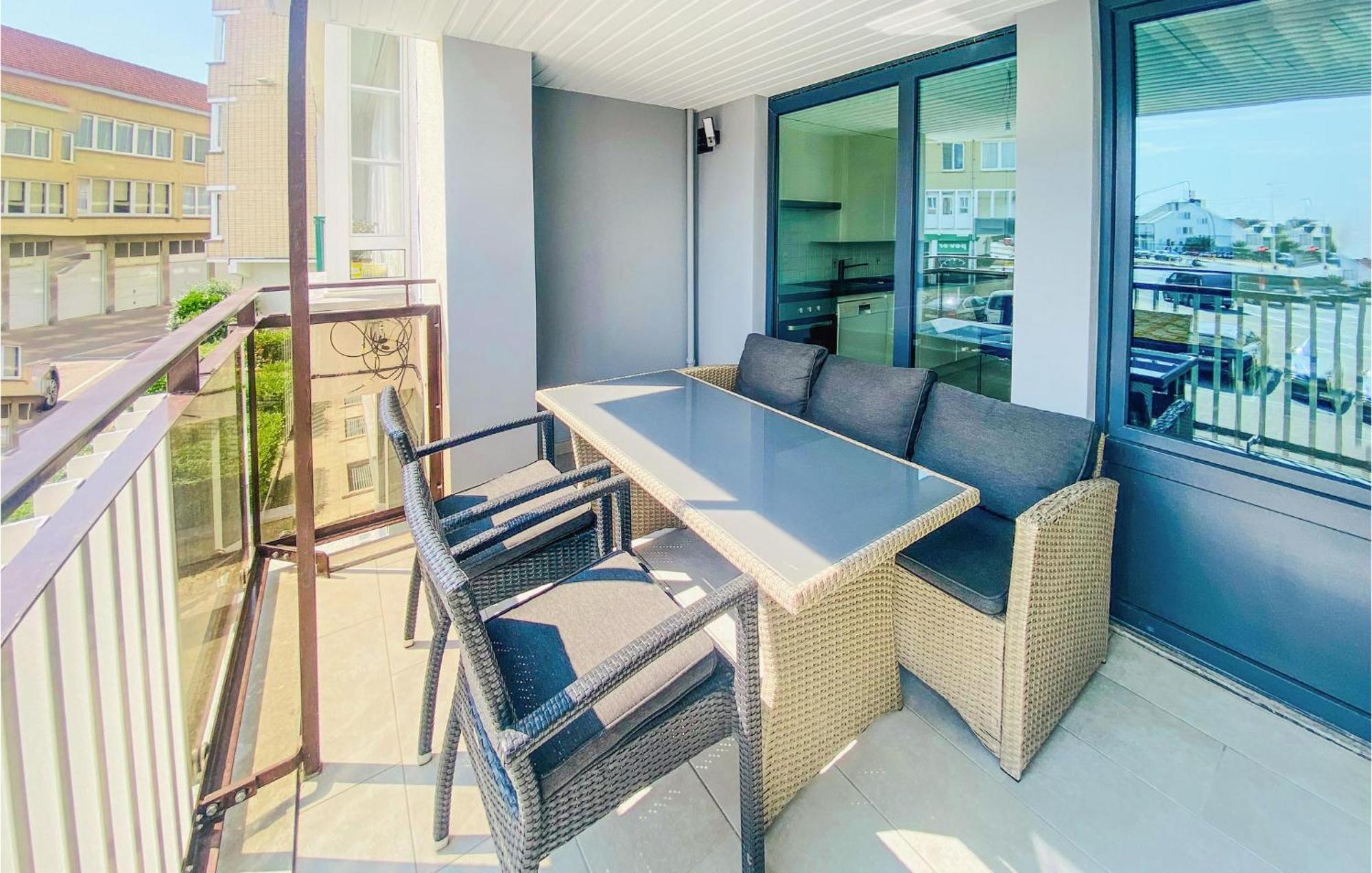 Appartement Cozy In With Kitchen Oostende